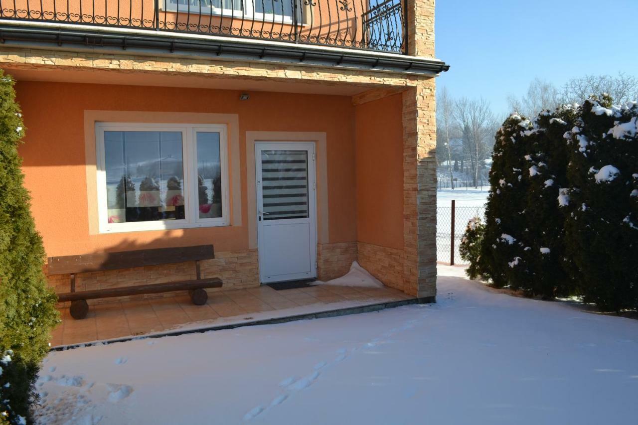 Agroturystyka U Podnoza Gory Cergowej Dukla Exterior foto